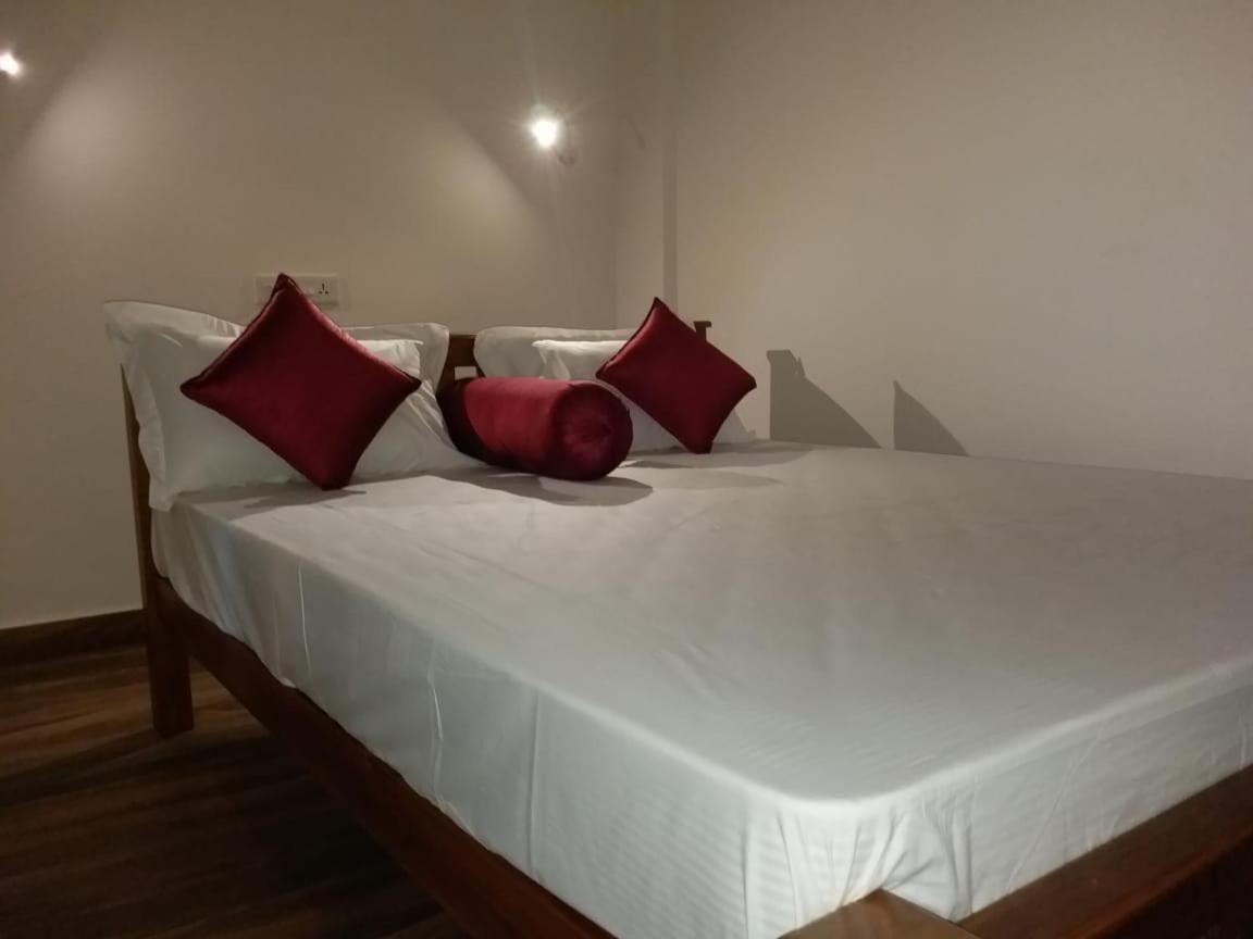 Coral Cove Beach Resort Варкала Екстер'єр фото